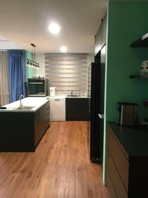 Santubong Lower Level Apartment